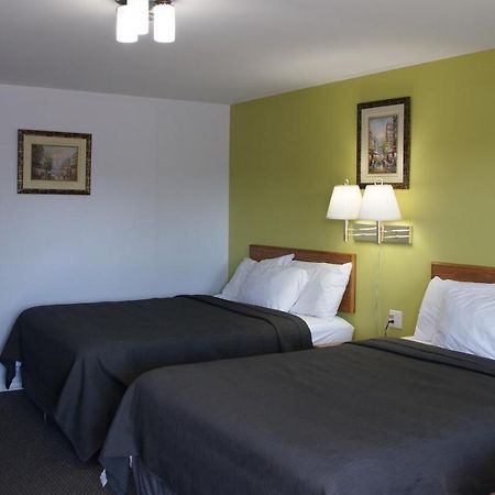 Robyn'S Motel Peterborough Zewnętrze zdjęcie