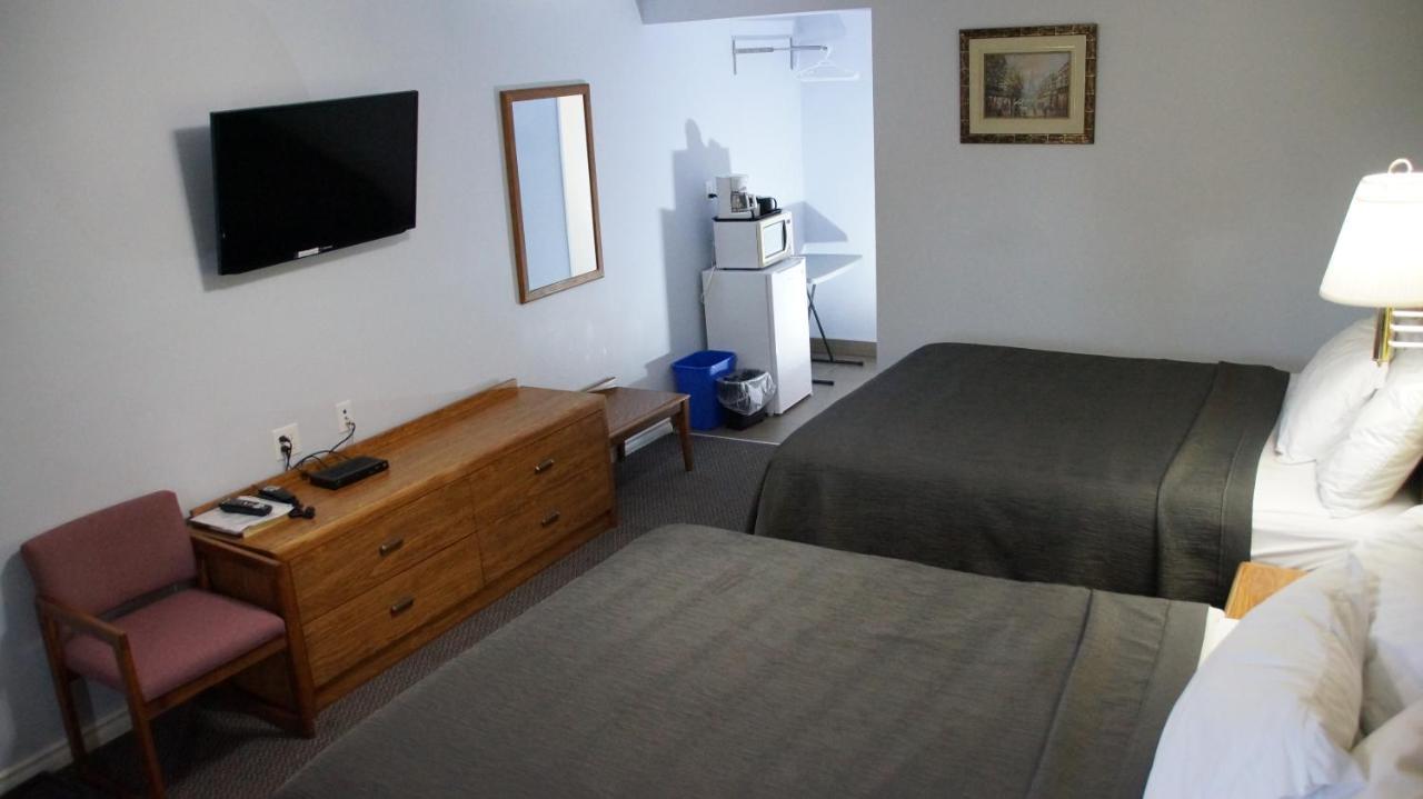 Robyn'S Motel Peterborough Zewnętrze zdjęcie