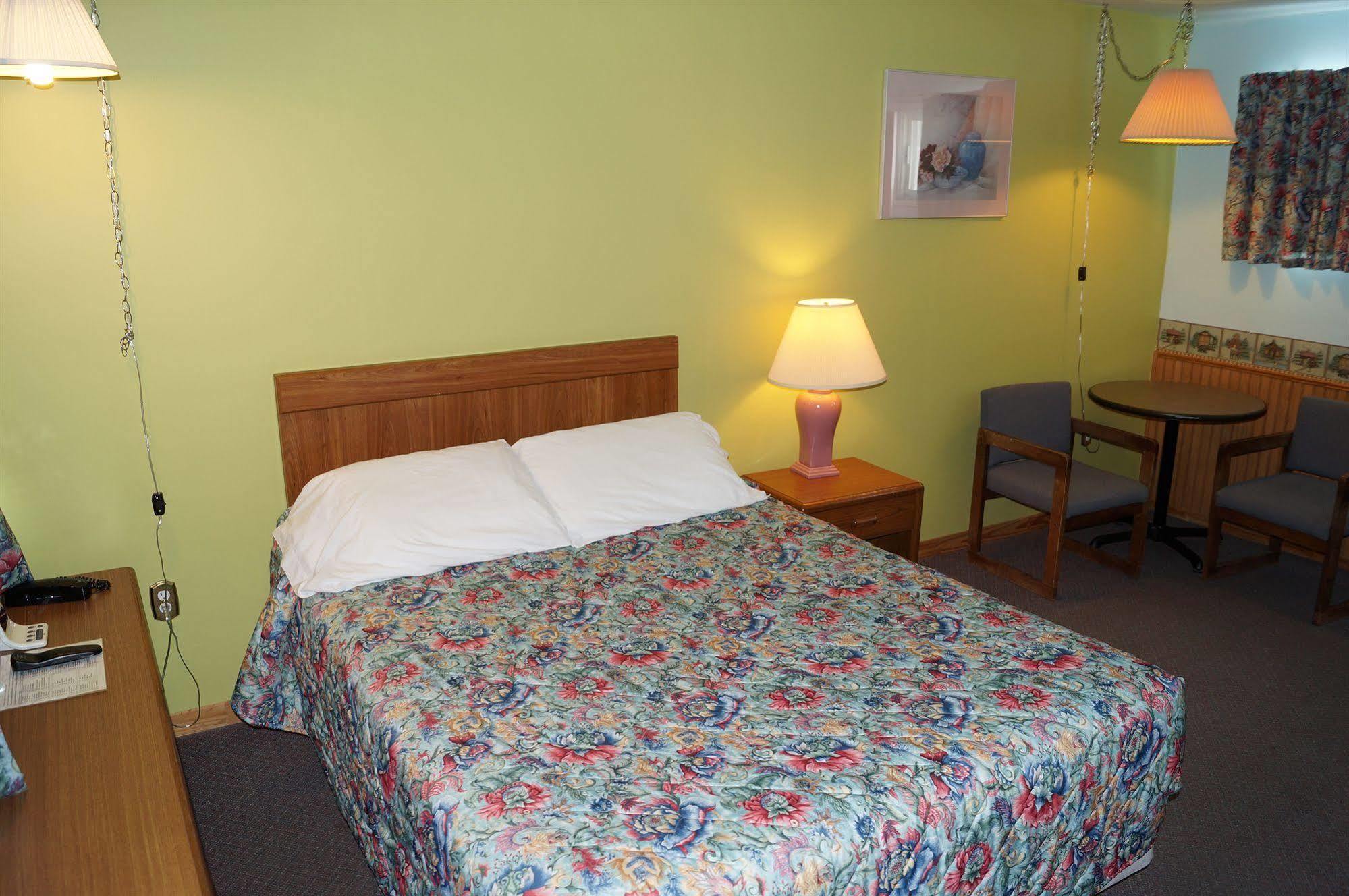 Robyn'S Motel Peterborough Zewnętrze zdjęcie